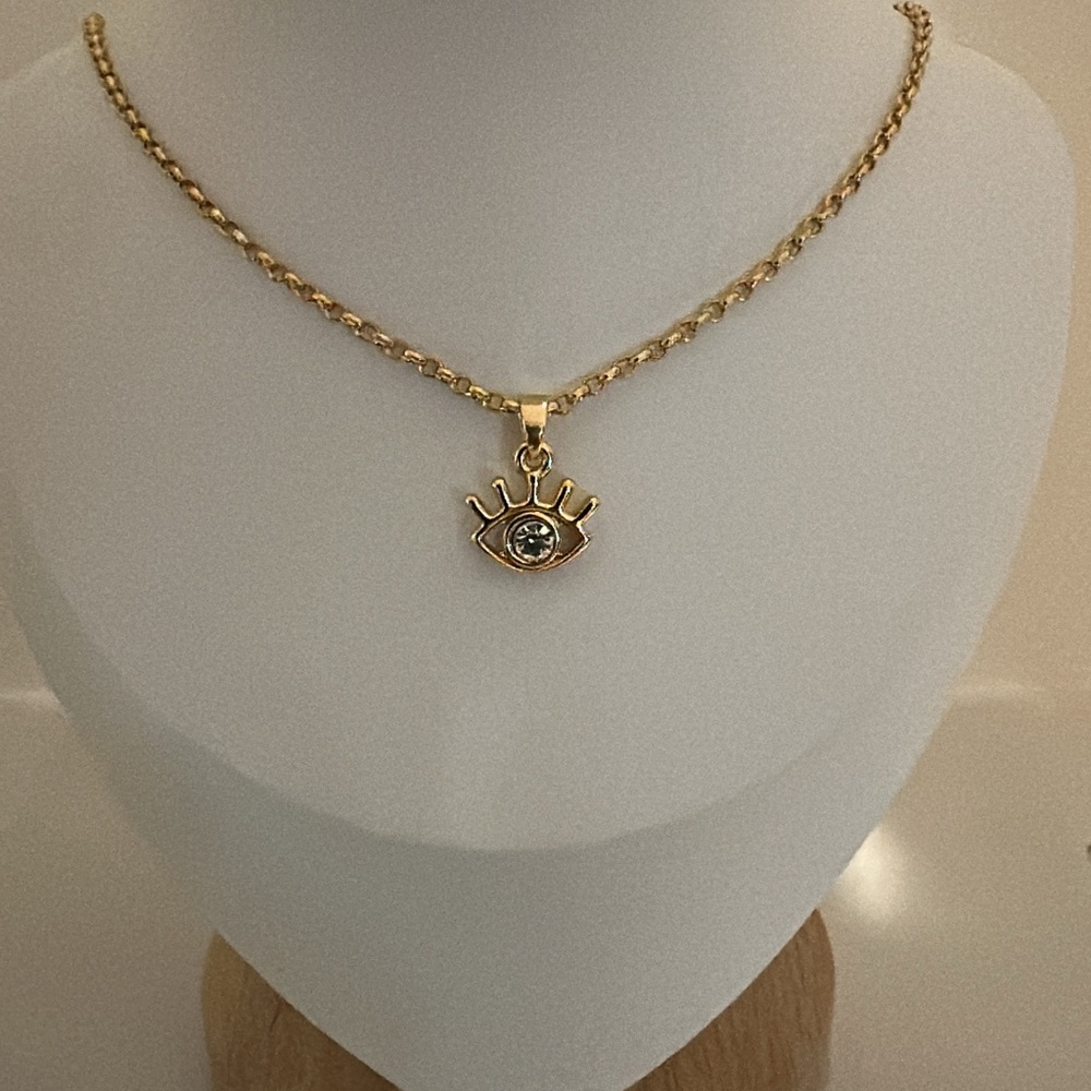 Gold Eye Pendant Necklace